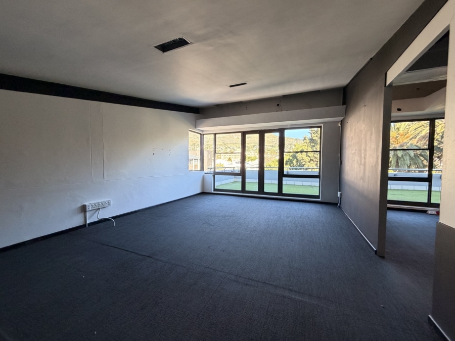 To Let Commercial Property for Rent in Gardens Western Cape